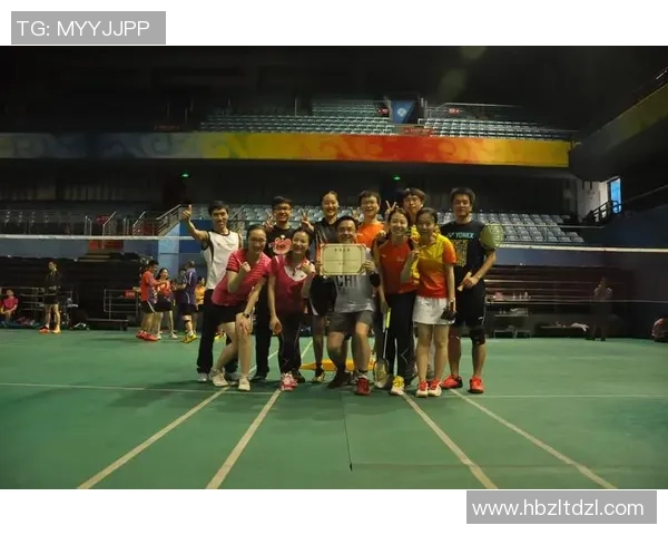 重庆羽毛球队运营模式解析与发展趋势探讨